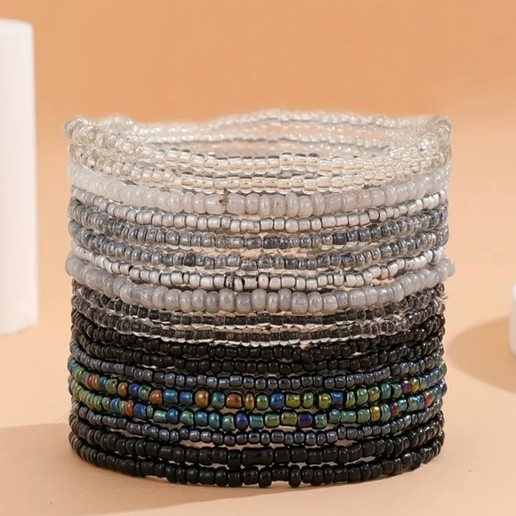 Bohemian Style 18-Piece Adjustable Anklets - Picture 2 of 4